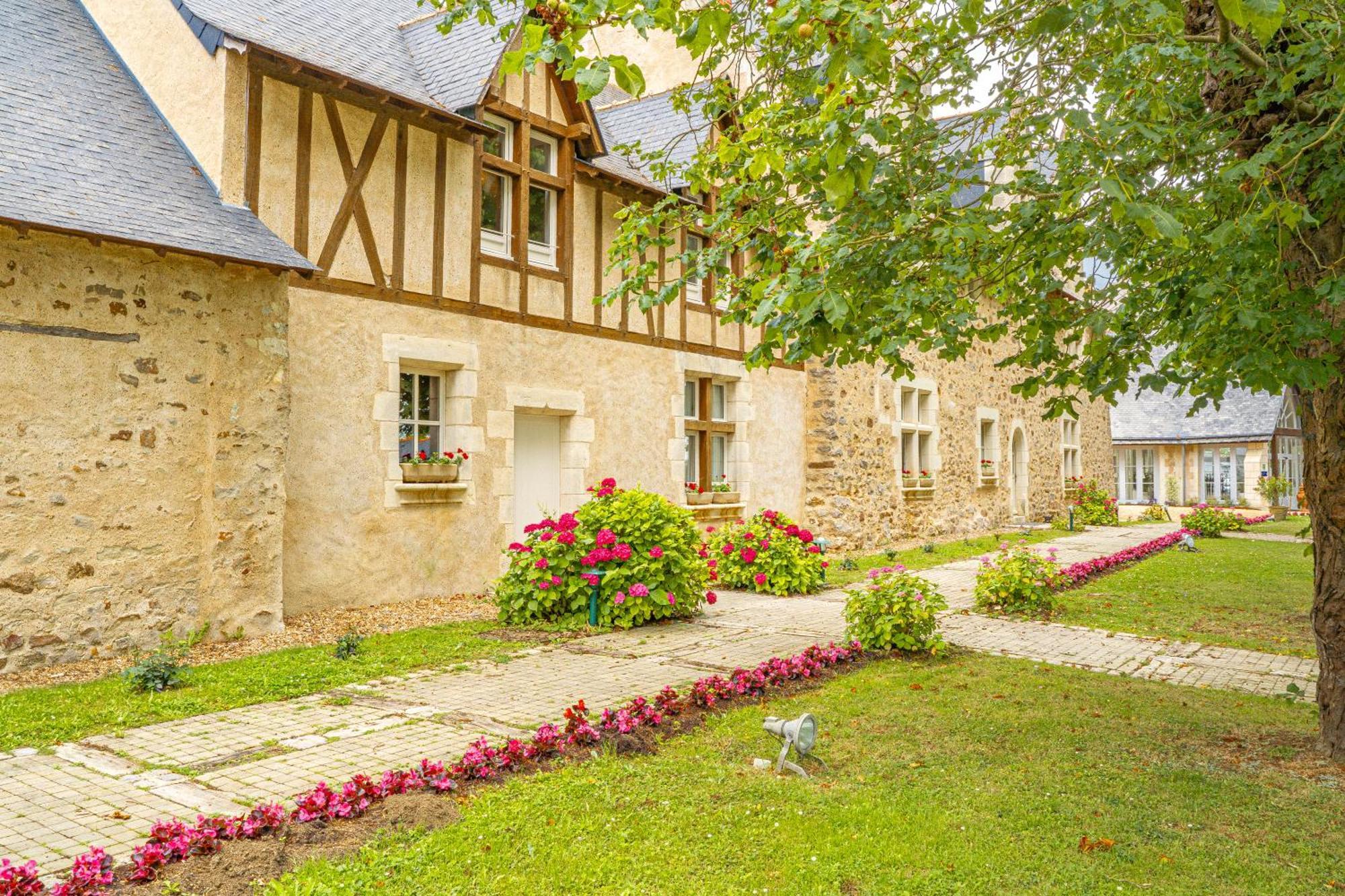 Chateau De Noirieux Briollay المظهر الخارجي الصورة