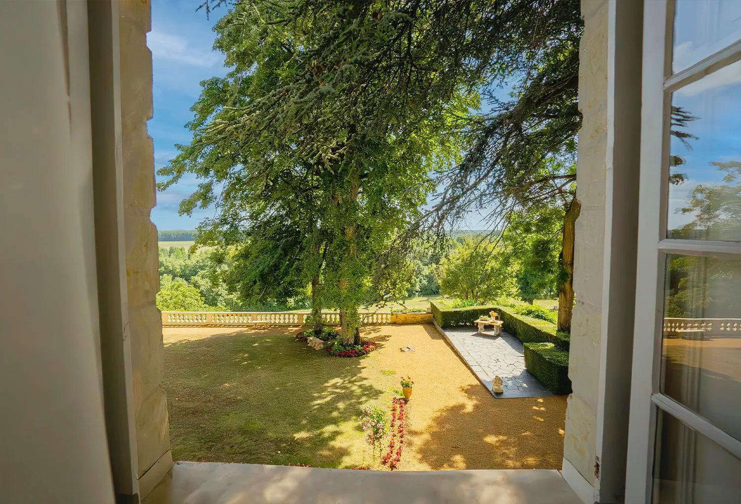 Chateau De Noirieux Briollay المظهر الخارجي الصورة